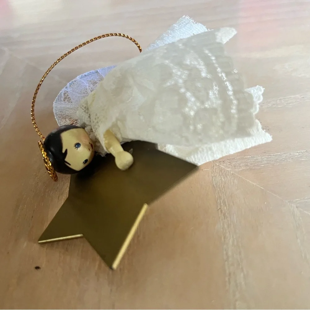 AVON The Gift Collection Christmas Star Angel Holiday Ornament